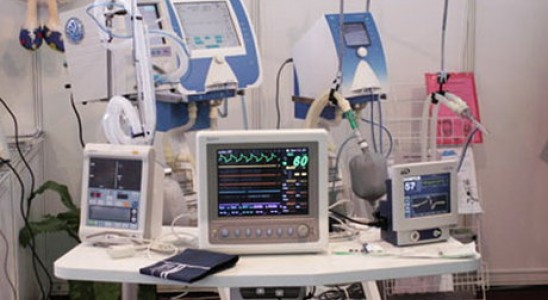 خدمات و تجهیزات پزشکی گران نشده است