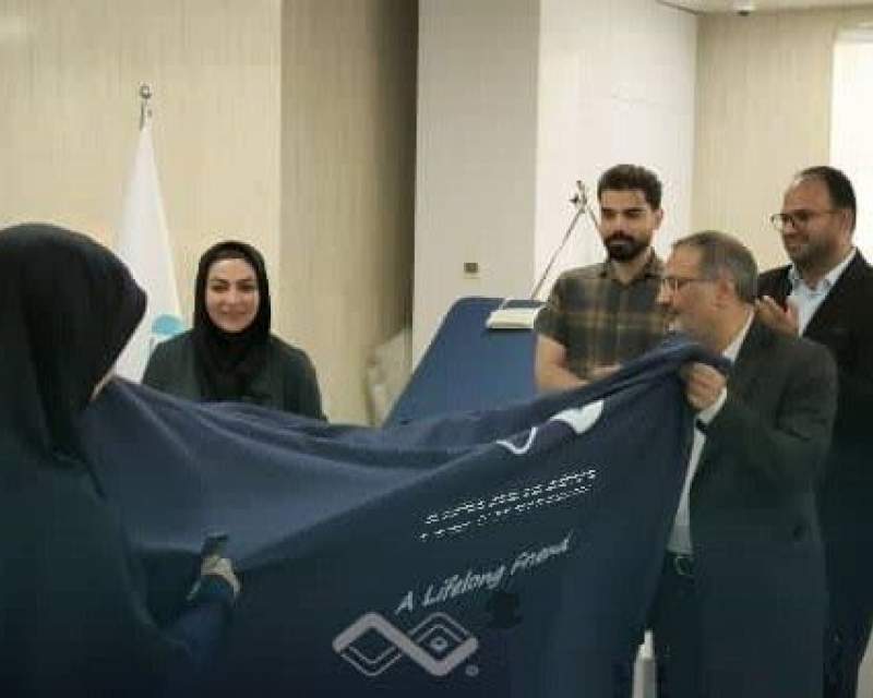 رونمايي از نخستين دستگاه ليزر 3 طول موج لیزر دندانپزشكي ايراني