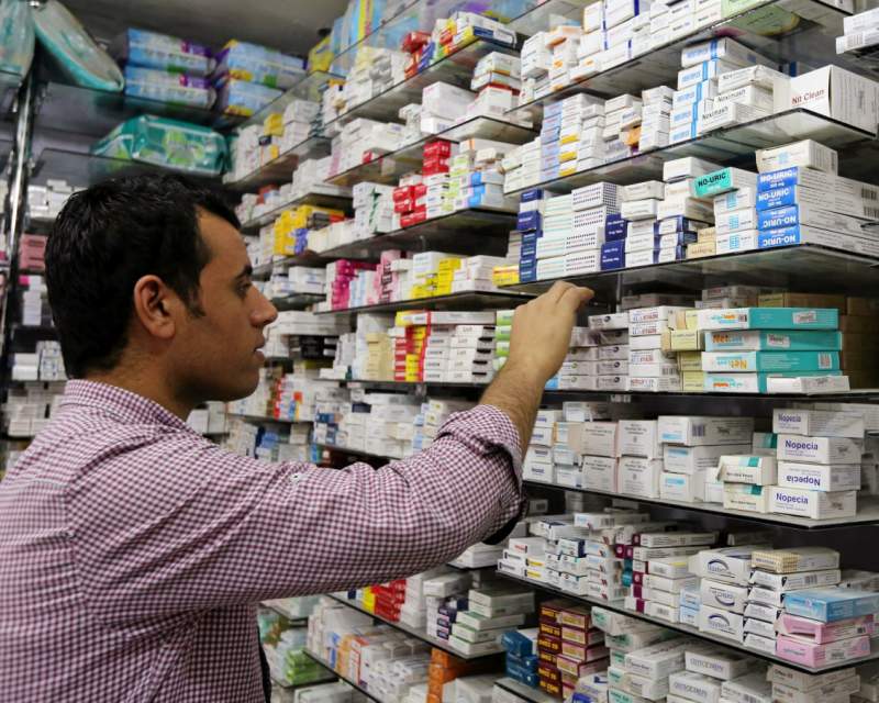 افزایش قیمت و حمایت مالی؛ دو راهکار دولت مصر برای مقابله با کمبود دارو