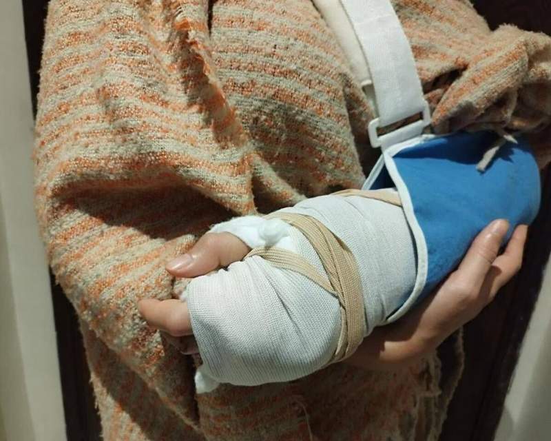 ضرب و شتم کارشناس دانشگاه علوم پزشکی البرز