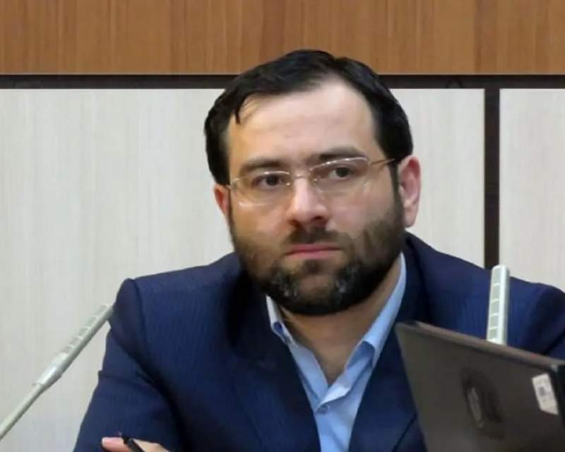 رئیس سابق سازمان غذا و دارو عضو هیات مدیره شرکت دارویی و بهداشتی لقمان شد