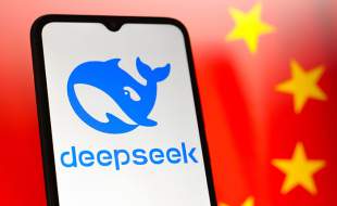 ارتش چین استفاده از هوش مصنوعی DeepSeek را در بیمارستان‌های نظامی این کشور آغاز کرد