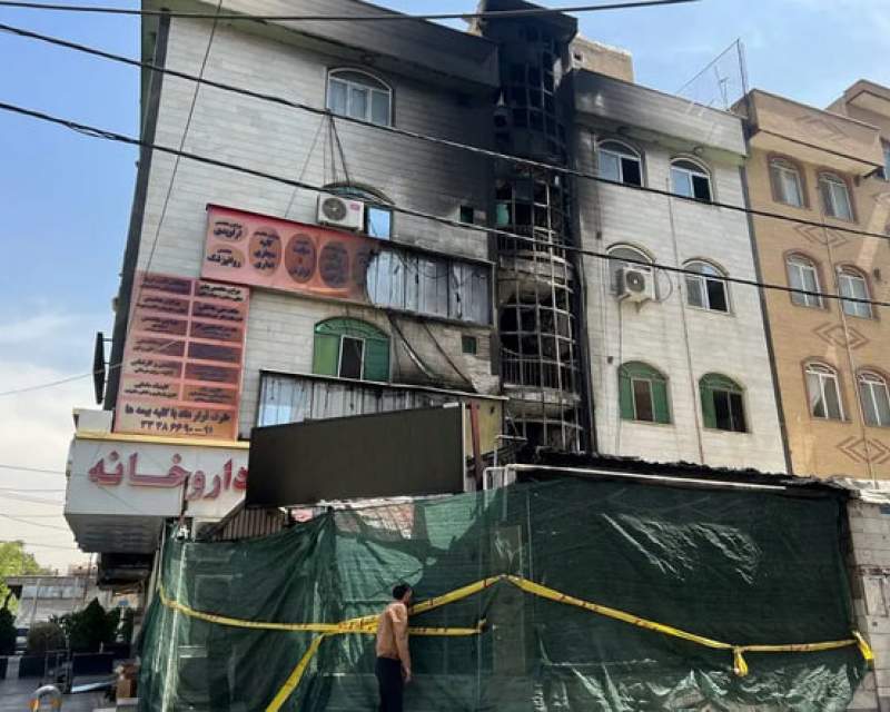 این درمانگاه جزو ساختمان‏‌های پُرخطر منطقه ۱۵ است که سال گذشته هم دچار آتش‌‏سوزی شده بود