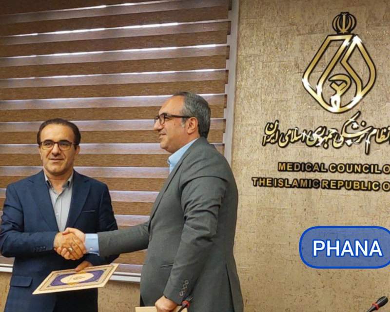 تفاهم‌نامه همکاری بین نخستین تلویزیونی اینترنتی حوزه سلامت و سازمان نظام پزشکی ایران امضا شد
