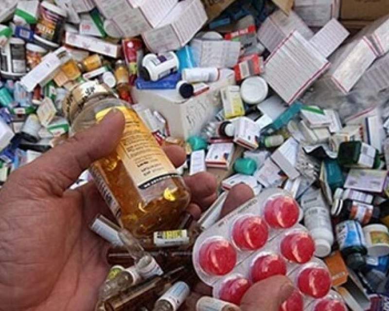 کشف ۴/۵ میلیارد تومان داروی غیرمجاز در تهران