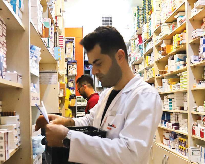 ادامه فعالیت داروخانه بیماران خاص در شرایط بحرانی
