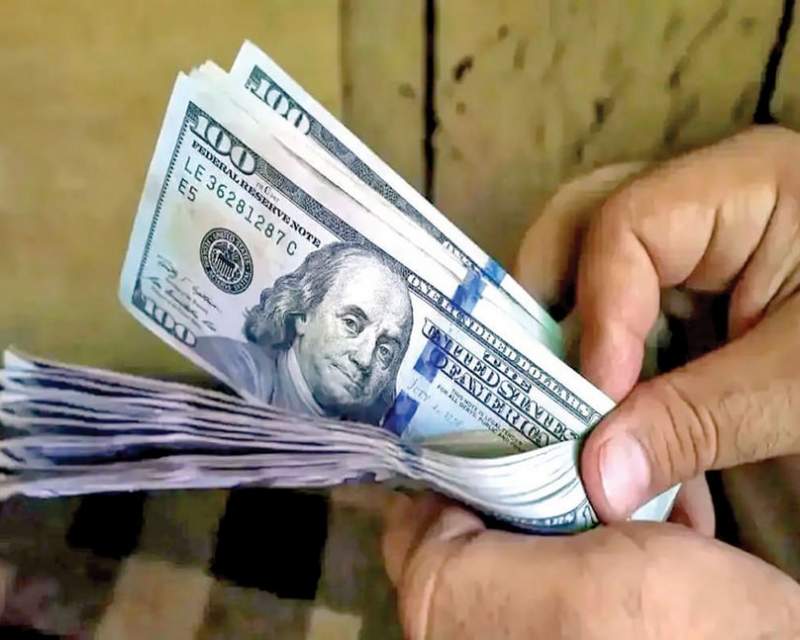تامین ۲/۲ میلیارد دلار ارز برای واردات کالاهای اساسی، دارو و تجهیزات پزشکی
