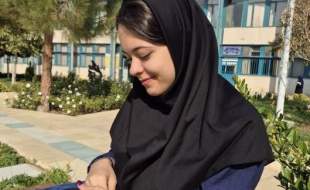 شهادت دانشجوی ترم دوم رشته پزشکی همراه با اعضای خانواده