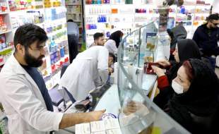 اگر وضعیت فعلی در حوزه دارو ادامه پیدا کند در ۶ ماه آینده دچار مشکل اساسی می‌شویم
