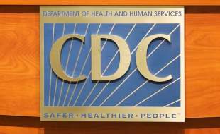 دولت ترامپ بودجه تعدادی از برنامه‌های بهداشتی CDC را قطع می‌کند