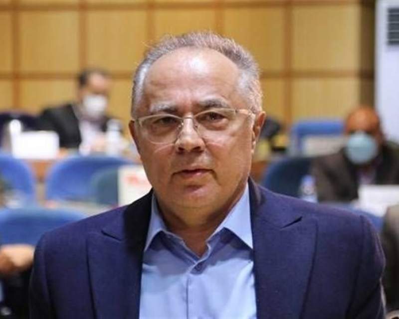 دبیری در آستانه تصمیم انتخاباتی؛ از اتهام تزریق آب مقطر تا پیگیری دزدی دارو