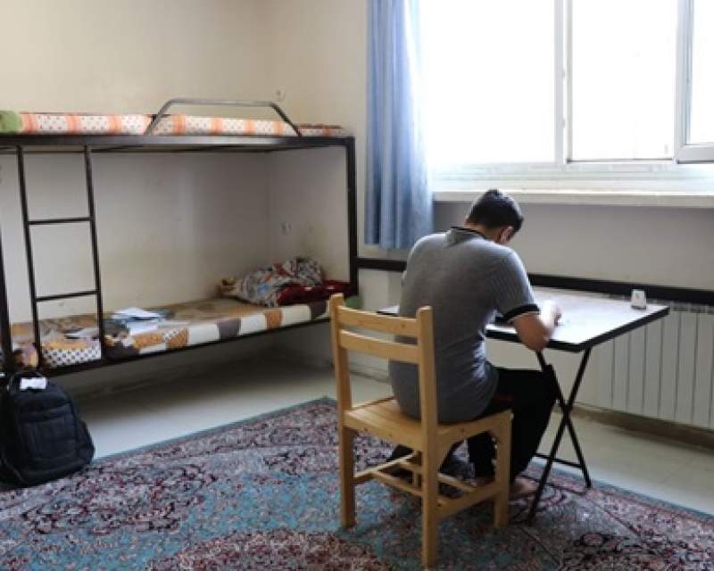 عدم تعهد ارائه خوابگاه به دانشجویان علوم پزشکی!