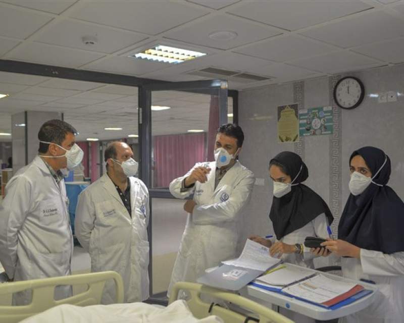 پزشک از مزرعه بلال نمی‌روید