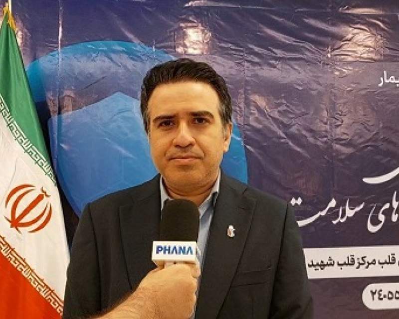 باید به کارشناسانِ کاشف محموله‌های قاچاق، حق کشف پرداخت شود