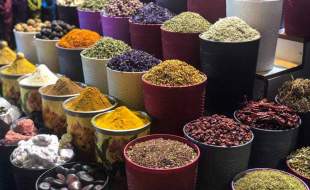 عطاری‌ها حق ورود به درمان و فروش داروهای ترکیبی را ندارند