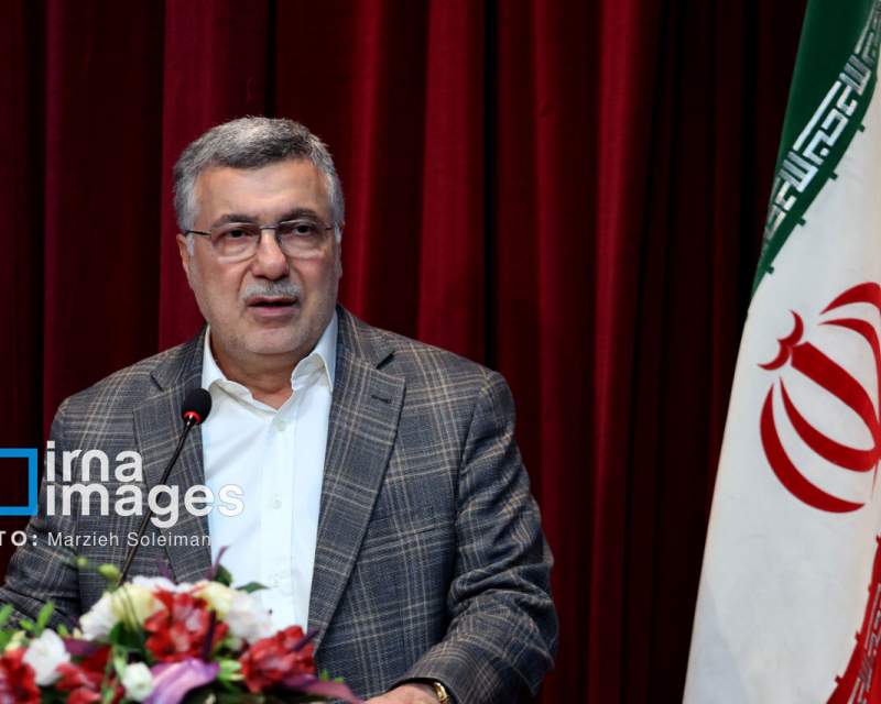عذرخواهی وزیر بهداشت بابت رخداد نشست خبری معاونت وزارتخانه