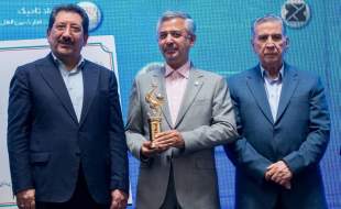 صنایع شیمیایی کیمیاگران امروز صادرکننده نمونه ملی ۱۴۰۴ شد