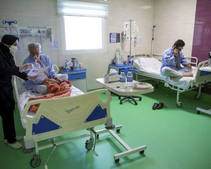 افراد فاقد بیمه درمانی روی تخت بیمارستان بیمه می‌شوند