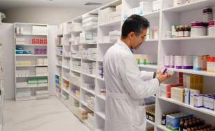 در طبابت دخالت نکنید