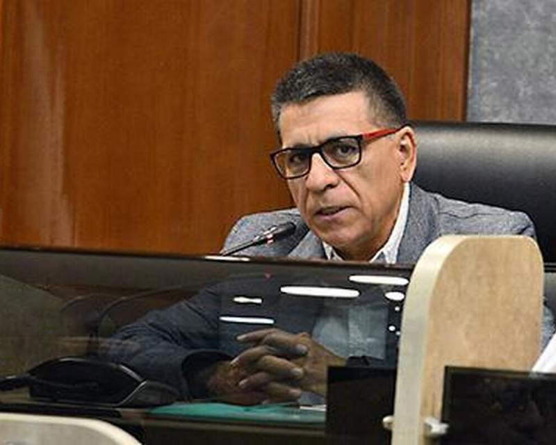 افزایش خروج پزشکان و کارشناسان متخصص به دلیل پرداختهای ناکافی افزایش خروج پزشکان و کارشناسان متخصص به دلیل پرداختهای ناکافی