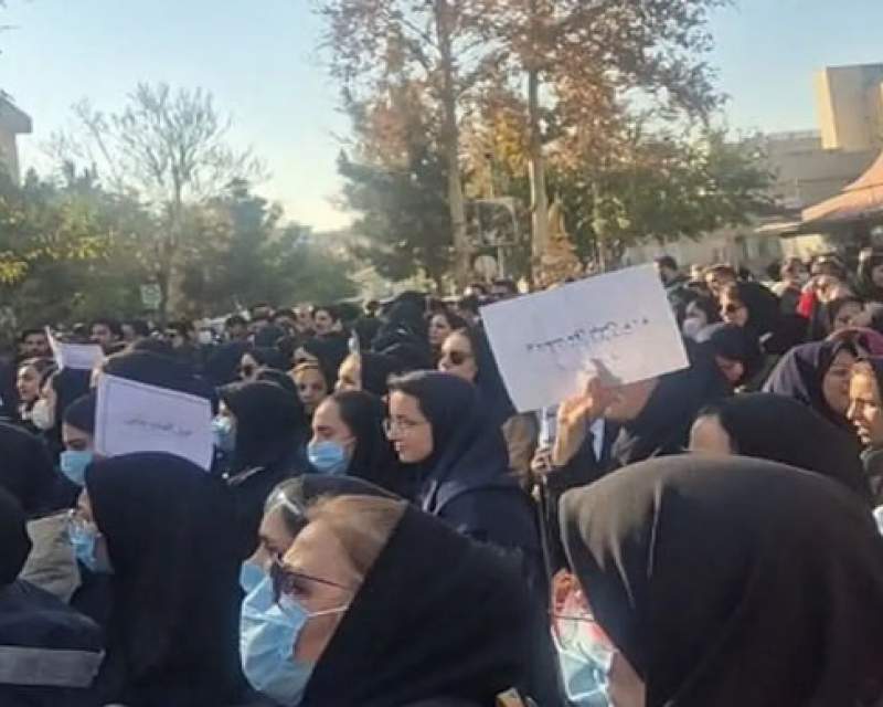 تجمع پرستاران بیمارستان قائم مشهد