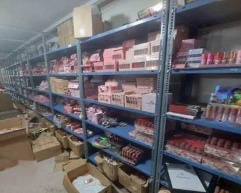 کشف و ضبط بیش از ۱۱۰ میلیارد ریال اقلام آرایشی و بهداشتی قاچاق در تهران