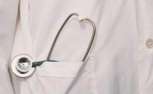 یک‌سوم پزشکان عمومی کشور طبابت را کنار گذاشته‌اند