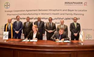 توافق مینافارم و بایر برای بومی‌سازی تولید دارو در مصر
