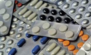 افغانستان واردات دارو از پاکستان را ممنوع کرد