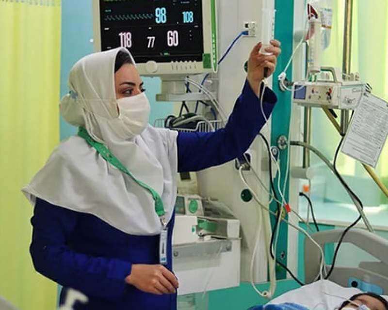 وزارت بهداشت فکری به حال استعفای پرستاران کند