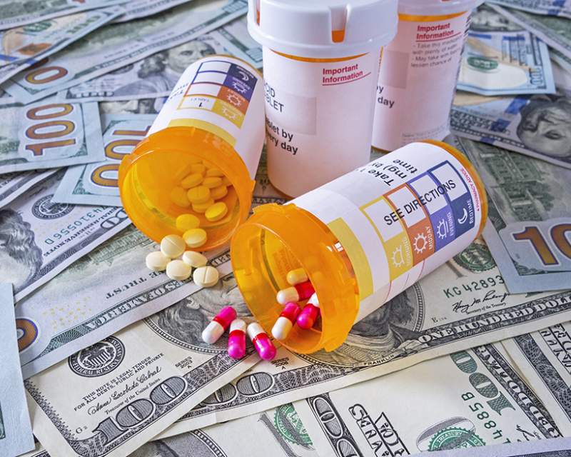 تأخیر در تخصیص ارز مواد اولیه دارو