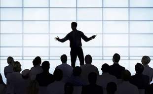 لزوم گسترش فرهنگ مخالفت در برابر اشتباهات مقام بالادستی