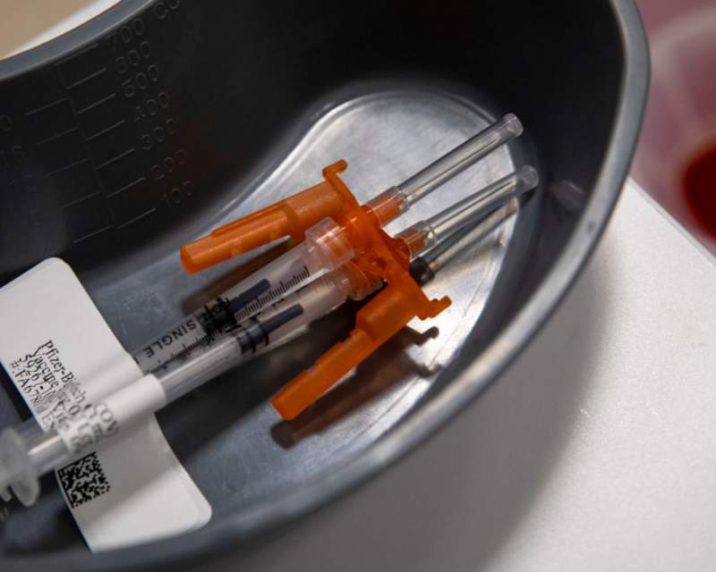 مرگ ۱۰ کودک احتمالا به دلیل تزریق واکسن کووید