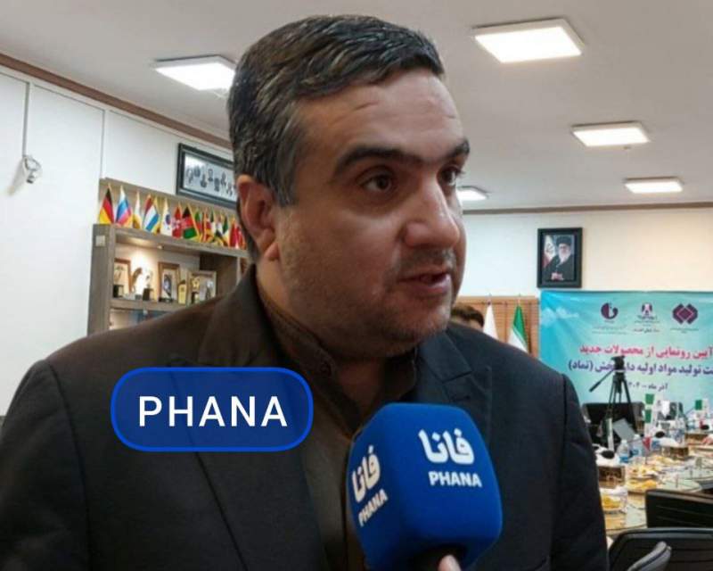 مجوز کشت شقایق الیفرا باید سریع‌تر صادر شود