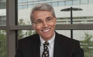 مدیر تازه منصوب شده یک ماه هم دوام نیاورد!