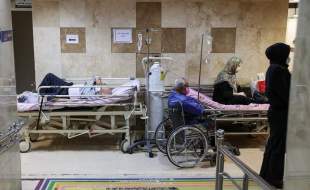 بازنشستگان زیر تیغ هزینه‌های درمان