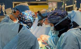 ثبت نخستین پیوند موفق همزمان قلب و ریه در کشور